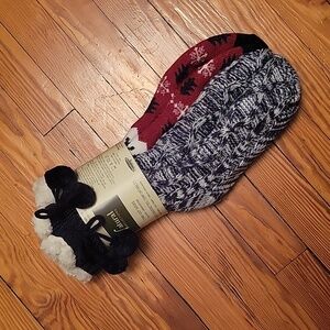 Natural Reflections cozy socks